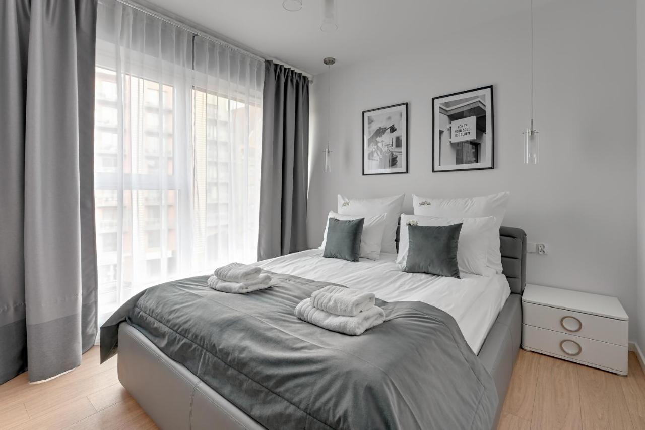 Chmielna Park - City Center & Parking By Downtown Apartments 格但斯克 外观 照片