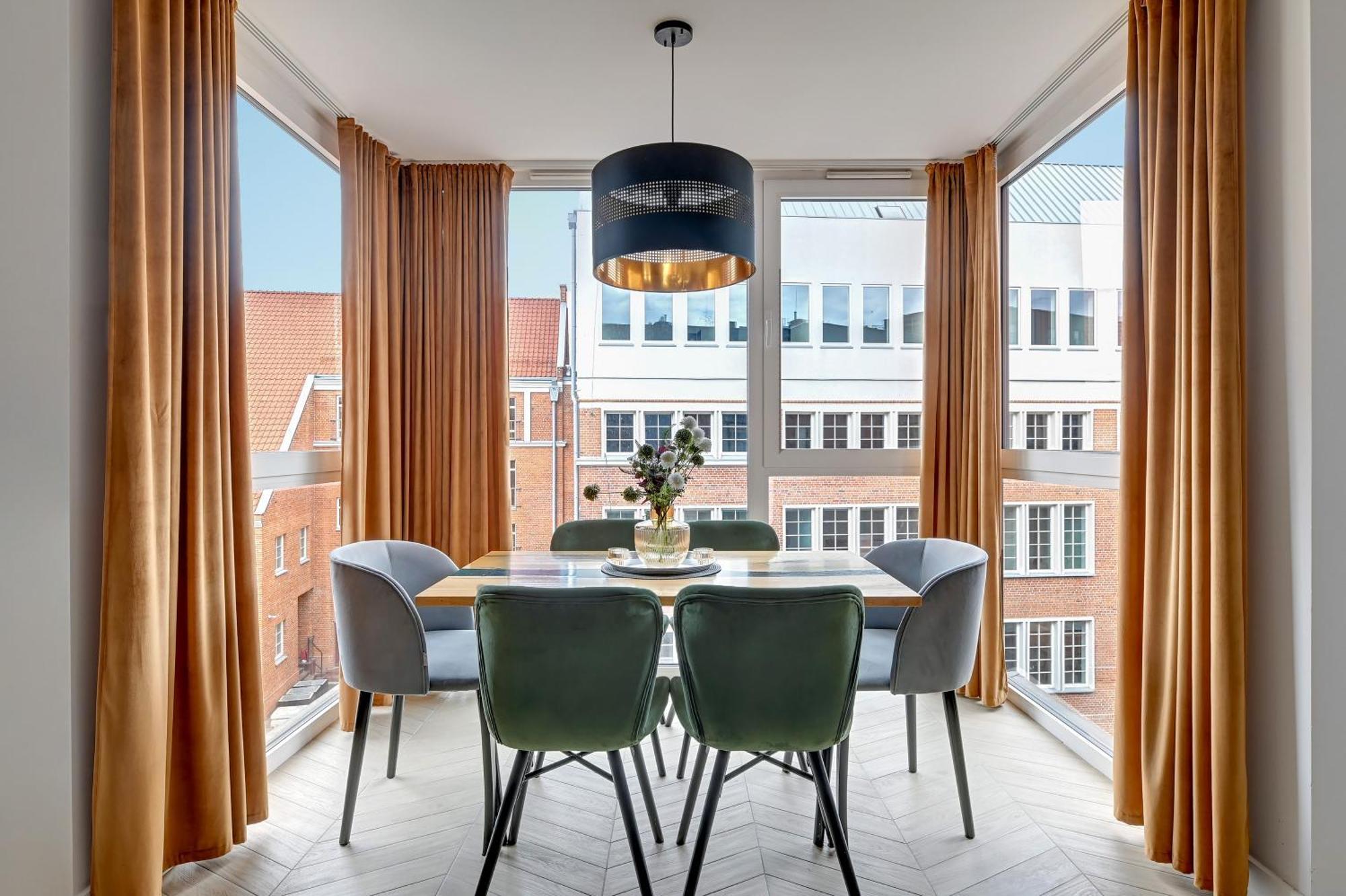 Chmielna Park - City Center & Parking By Downtown Apartments 格但斯克 外观 照片