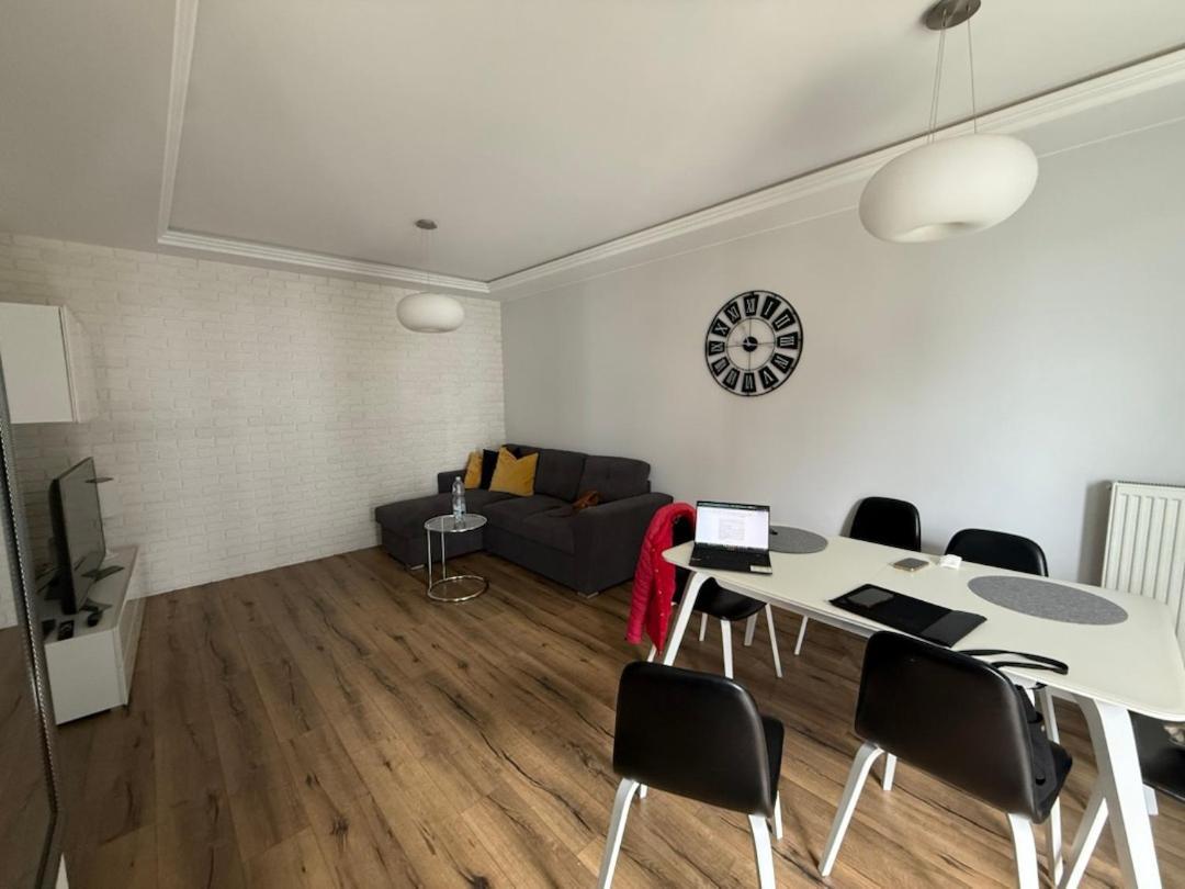 Chmielna Park - City Center & Parking By Downtown Apartments 格但斯克 客房 照片
