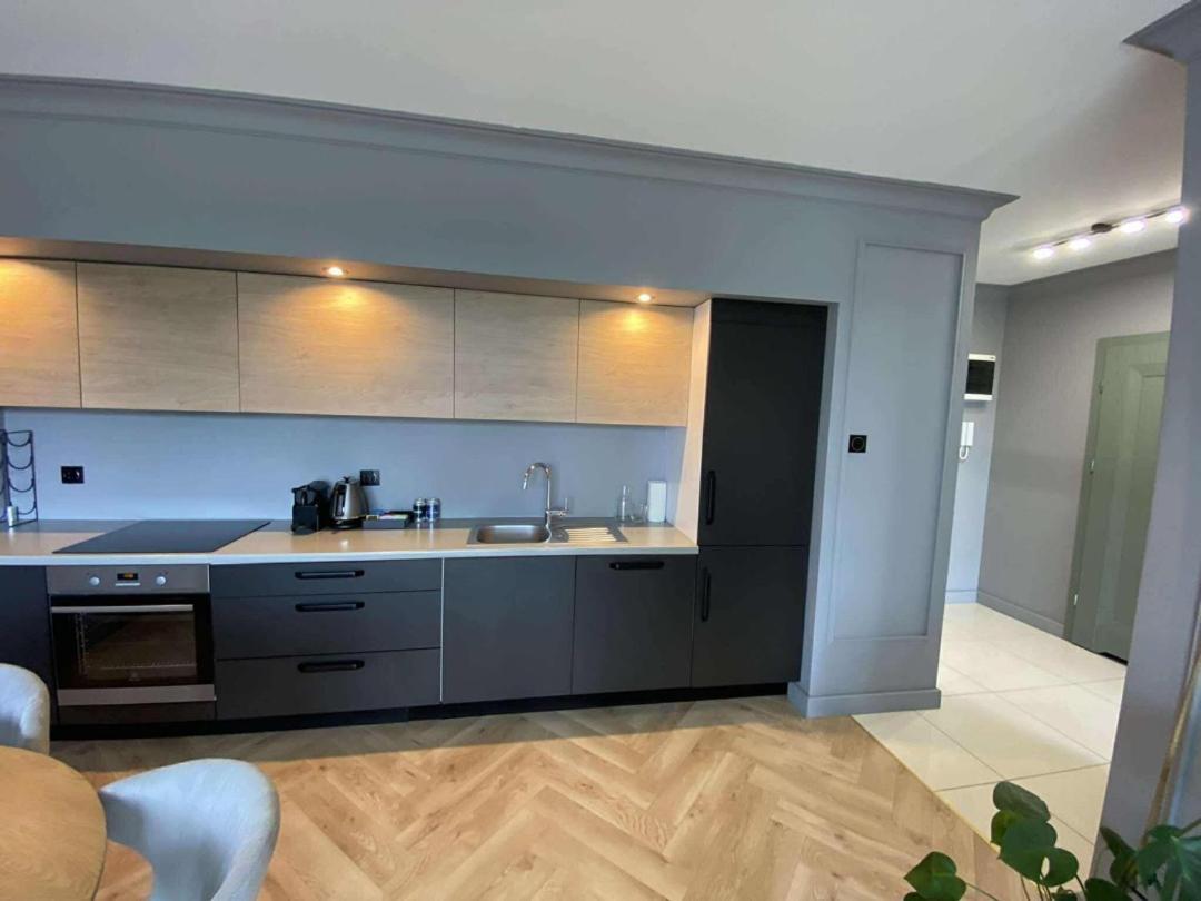 Chmielna Park - City Center & Parking By Downtown Apartments 格但斯克 客房 照片