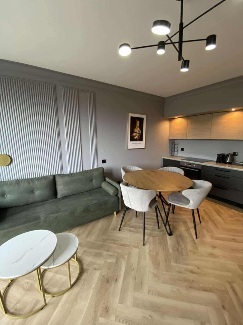 Chmielna Park - City Center & Parking By Downtown Apartments 格但斯克 客房 照片
