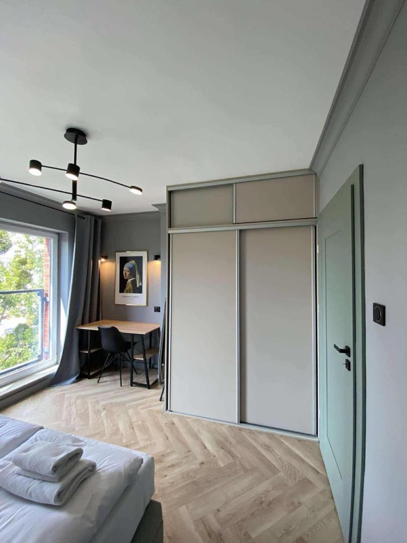 Chmielna Park - City Center & Parking By Downtown Apartments 格但斯克 客房 照片